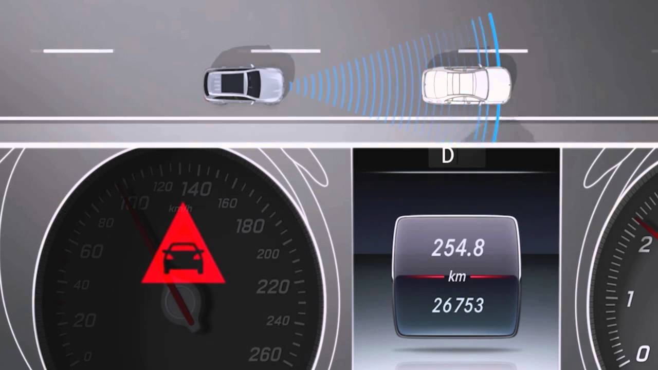 Attention assist. Collision Prevention assist Мерседес. Collision Prevention assist w205. Collision Prevention assist w212. Assist Plus Mercedes.