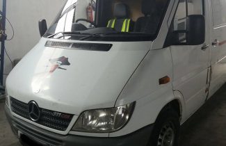 mercedes sprinter