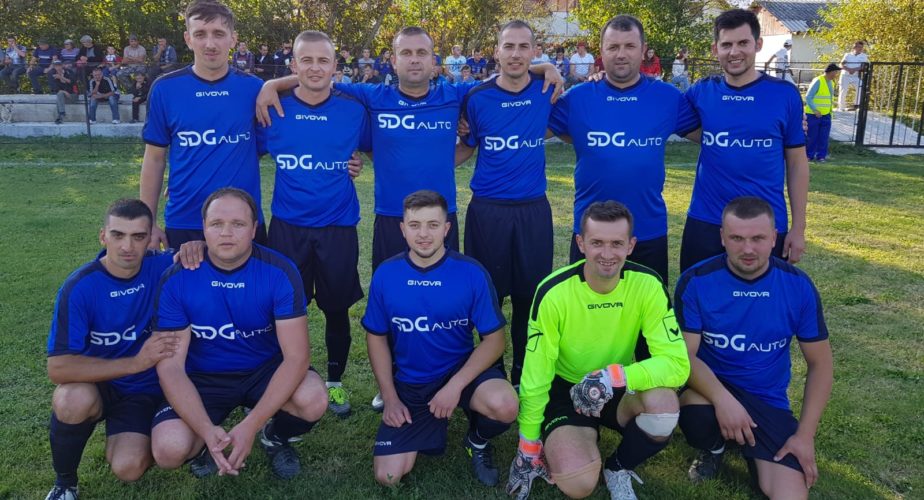 Echipa fotbal Unirea Rosia Sponsor SDG Auto